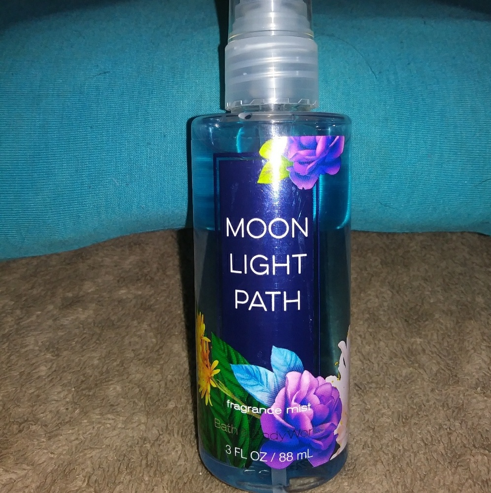 Bath and body works body spray